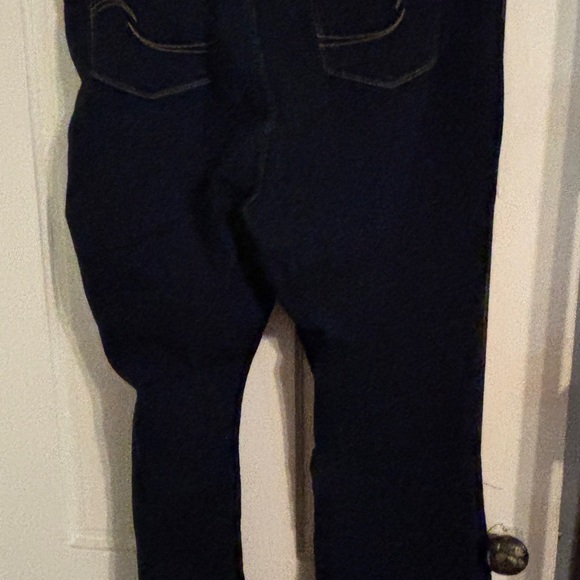 Levi’s mid rise stretch bootcut Jean 22r dark indigo - Picture 2 of 4